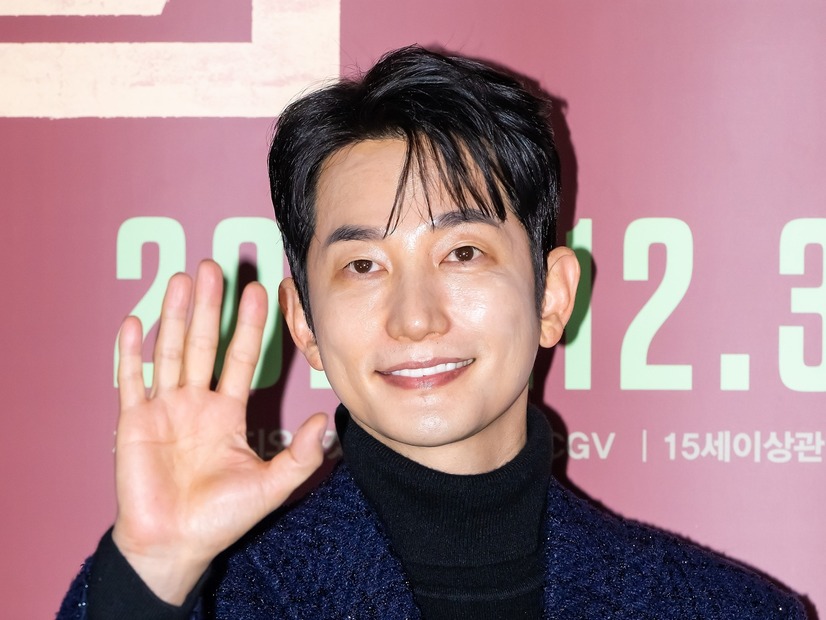 ライブ配信の“投げ銭”で「月5000万円」を荒稼ぎ？ 憶測が広がったパク・シフ側、緊急否定