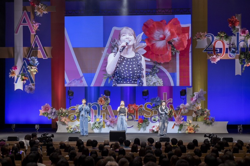 「AAA 20th Anniversary - Always, All Around -」