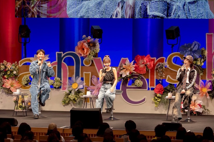 「AAA 20th Anniversary - Always, All Around -」