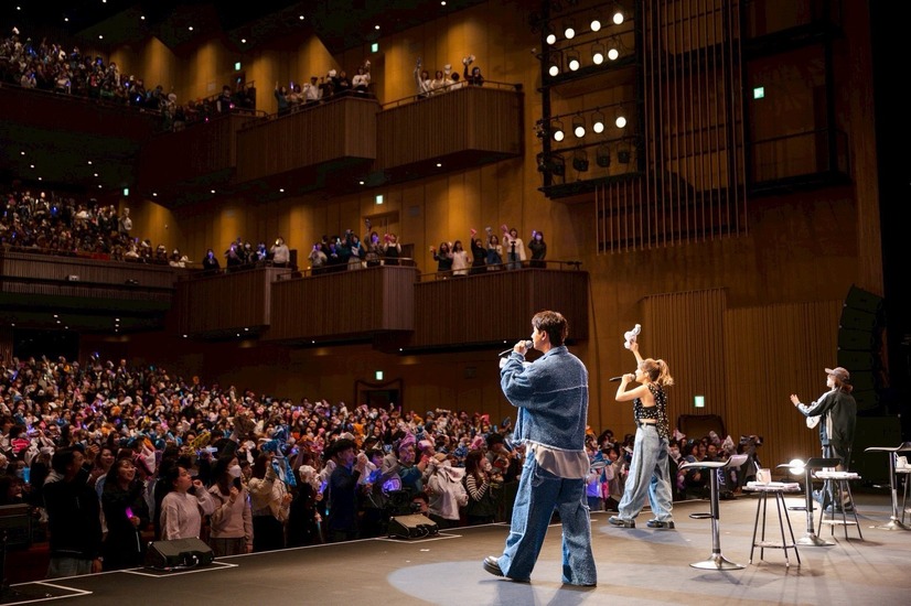 「AAA 20th Anniversary - Always, All Around -」