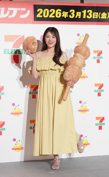 松村沙友理【写真：竹内みちまろ】