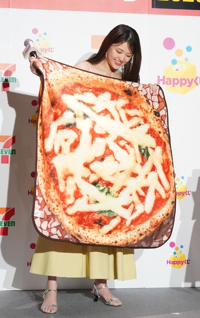 松村沙友理【写真：竹内みちまろ】