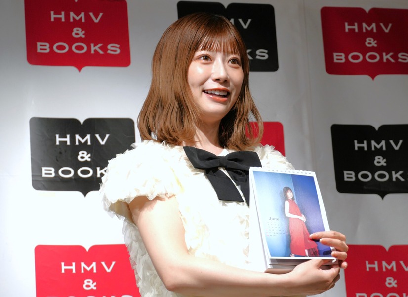 東村芽依【撮影：小宮山あきの】