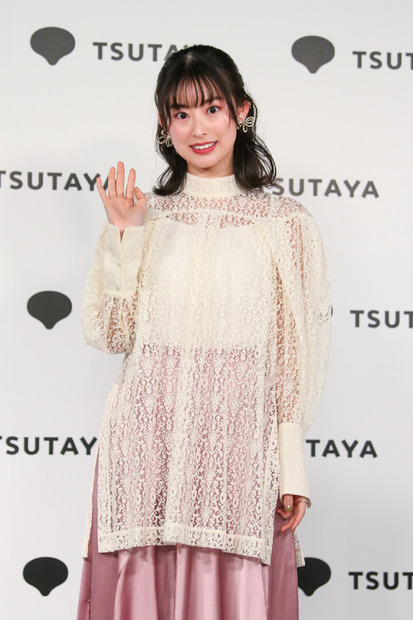 井本彩花【撮影：平木昌宏】