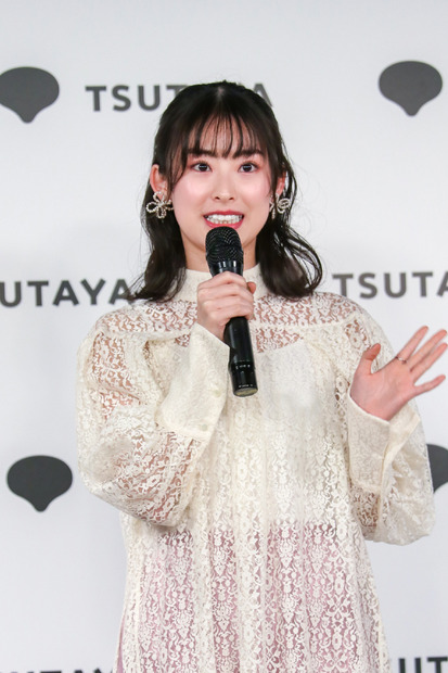 井本彩花【撮影:平木昌宏】