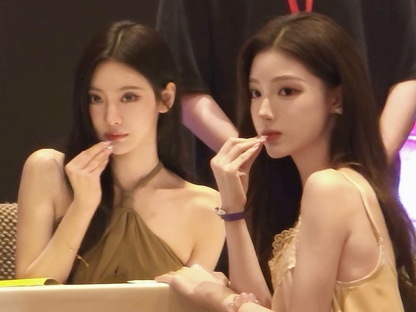 aespaの“美しすぎるファン”として話題に！中国美女がサイン会でバズった写真を語る「私は…」