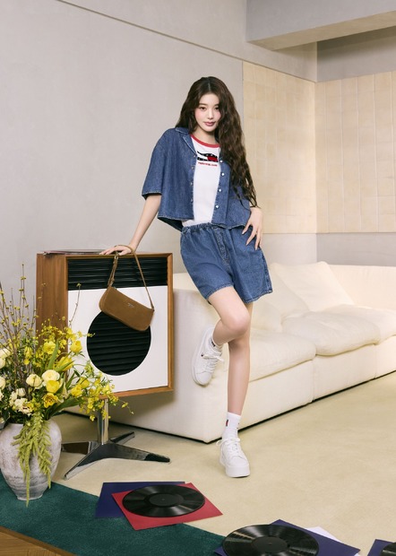 トミー ヒルフィガー、IVE チャン・ウォニョンを2026年春キャンペーンの顔に