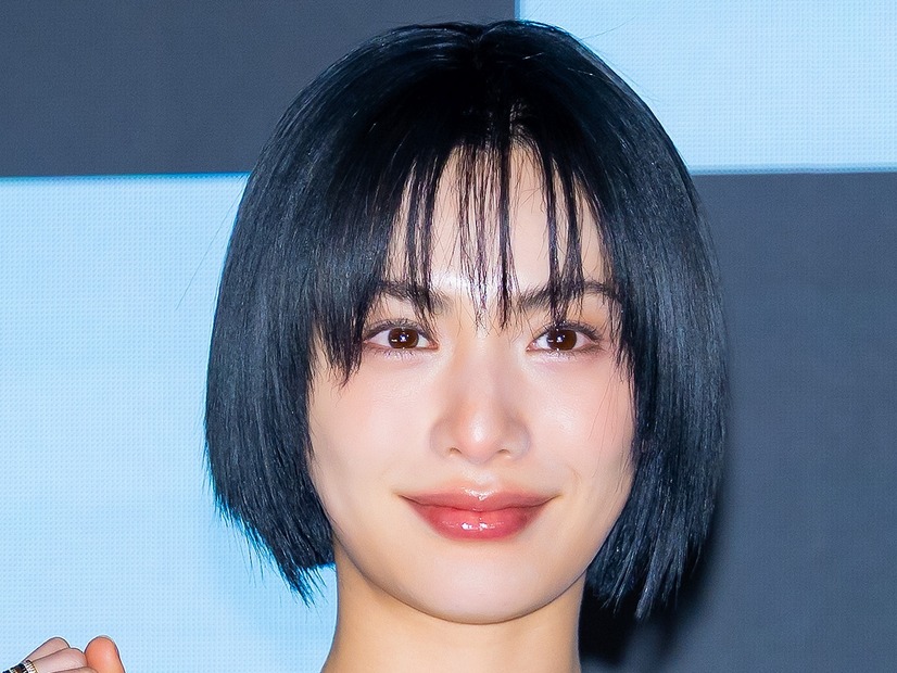 “世界で最も美しい顔”のナナ、6歳下モデルと熱愛説浮上…「上手く付き合っている」発言が話題に