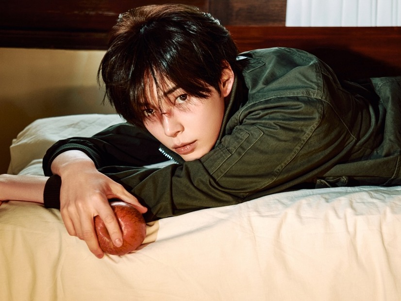 5人組になったZB1…ソン・ハンビン、“第2幕”控え大胆に変身！成熟した新プロフィール公開