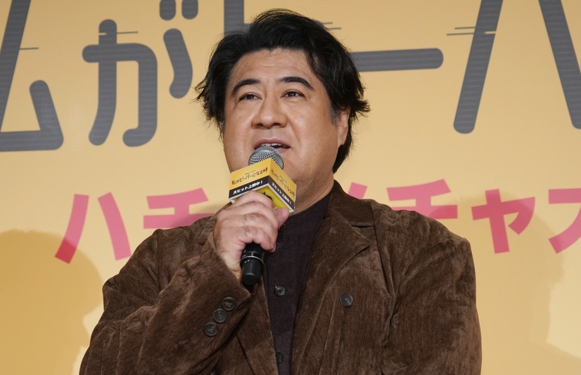 小手伸也【写真：竹内みちまろ】