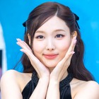 上目遣いでノックアウト…TWICE・ナヨン、チラ見え“シースルー”衣装にファン悶絶「やば！」「天使？」 画像