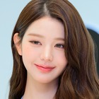 え、そこ開いてていいの？IVE・ウォニョンの“大胆肌見せ”に視線集中「やばい…」「これは反則」 画像