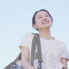 上坂樹里が「niko and ...」新CMキャラクターに就任！海辺で描く「2回目の出会い」 画像