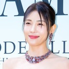 え！タトゥー？“NHK韓ドラの女王”ハ・ジウォン、色気あふれるオフショル姿に視線釘付け 画像