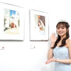 宮田愛萌が28歳の誕生日に写真展を開催！ドレス姿で登場し「ちょっとお姉さんな感じに…」 画像
