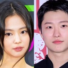 BLACKPINK・ジェニー、歌手WOODZとの“意外な親交”が話題！同じ小学校→練習生の共通点に驚きの声 画像