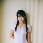 “逸材の17歳”小森香乃、1stDVD「純白の17歳」が先行配信！バレエ歴11年の曲線美を披露 画像