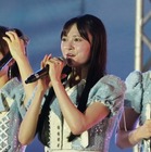 AKB48・伊藤百花がセレモニアルピッチでノーバン始球式を達成！ 画像