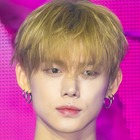 「オフ感たまらん」TXT・ヨンジュン、東京タワーバックに弾ける笑顔！“日本満喫SHOT”公開 画像