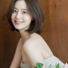 一般男性との電撃結婚を発表、“結婚指輪”輝くウェディングフォト追加公開…韓国女優の純白ドレス姿 画像