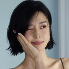 紐がちぎれそうなボリューム感…『梨泰院クラス』女優、“胸元ざっくり”ドレスで魅了「支え切れてる？」 画像