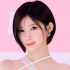 「これは危険…」日本人K-POPアイドル、素肌チラ見えの“着崩し”風衣装で妖艶オーラ全開 画像