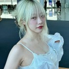日本のAV女優に“デビュー”勧められた逸話も…バンドガールになった元韓国アイドル、海辺ではじける笑顔 画像