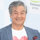 顔にあざ、鼻から出血…韓国ベテラン俳優の痛々しい姿に心配の声「暴行を受けた？」 画像