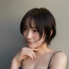 伊藤愛真、美しいデコルテが際立つキャミソール姿を披露！「スタイル良すぎる」とファン絶賛 画像