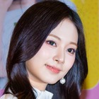 後ろ姿まで完璧…TWICE・ツウィ、ぴちぴちレギンスの“上向き美尻”に視線釘付け「レベチ」 画像