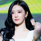 どうなってるの？aespa・ニンニン、大胆カットから素肌あらわ…“攻め衣装”に視線集中「気絶しそう」 画像