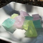 ハーブ香る“宝石”和菓子！「出雲ハーブの雫」「出雲ハーブの縁」、あべのハルカスで26日より発売 画像