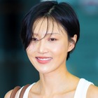 過激ダンスが「公然わいせつ」と告発されたファサ、開放的な胸元に釘付け…“カウガール風”コーデで魅了 画像