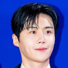 顔をいじりすぎ？俳優キム・ソンホ、近況写真にファンから不満の声「加工は適度に…」 画像