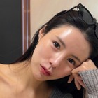 えっ、下ちょっと見えてない？韓国美女バレー選手、“ほぼ肌”なスイムウェア姿「鼻血出る」 画像