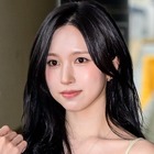 胸元のファスナーを深く下ろし…TWICE・ミナ、インナー透け見えドレスで大人の色香「直視できない」 画像