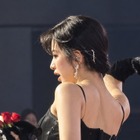 もはや見えてる…10代K-POPアイドルの“短すぎ衣装”がスタンダードに　懸念すべきは露出度より「誰が決めたか」 画像