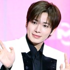 TXT・テヒョン、海辺で“上裸姿”を披露！ムキムキの肉体美にファン騒然「心臓持ちません」 画像