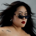 上をすべて脱いだ！豊満なDラインを公開したペク・ジンギョン、大胆な撮影が話題 画像