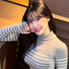 ヴィーナスライン映える“大胆バックレス”…韓国チア、振り向きポーズで抜群プロポーション披露 画像