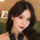 100％見せにきてる…韓国美女チア、“神アングル”ですき間全開に！ずり落ち姿に「鼻血出る」 画像