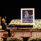 X JAPAN・HEATHさんの献花式にファン1万人が参列　YOSHIKIが「ENDLESS RAIN」演奏 画像