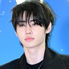 「横顔が芸術」ENHYPEN・ソンフン、どの瞬間も“絵になる”圧巻ビジュアルに視線釘付け！【PHOTO】 画像