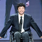 “下半身麻痺”で車椅子生活の韓国歌手、ガソリンスタンドで手伝ってもらえず激怒「商売するな」 画像