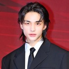 Stray Kids・ヒョンジン、筋肉質な腕露わな夏ルック！ファン想いな一面も「STAYと永遠に一緒に」【PHOTO】 画像