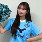 ちょっと刺激強すぎ…？韓国20歳サッカーチア、突然のスイムウェアSHOTにファンも驚き「隠して！」【PHOTO】 画像