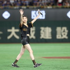 IS:SUE、東京ドームの巨人・中日戦で初の始球式！ 生歌唱パフォーマンスも 画像