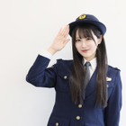 STU48・中村舞、“1日署長”姿で敬礼ポーズ！ 映画『鬼ベラシ』公式フォトブックより秘蔵カット解禁 画像