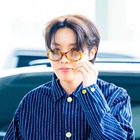 BTS・J-HOPE、台北公演へ出発！夏先取りの爽やかファッションを披露【独自写真】 画像