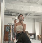 “奇跡の9頭身”黒木麗奈、可愛いドレスから腹チラルックまで！何でも着こなす姿にファン「流石プロ」 画像